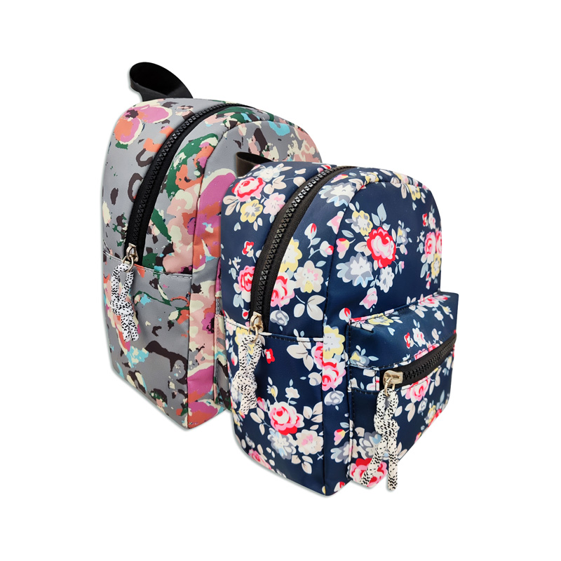 Mochila Flower 1 cierre y bolsillo al frente