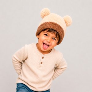 Alternative view of Gorro tejido infantil con orejitas