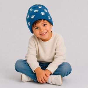 Alternative view of Gorro tejido infantil patitas