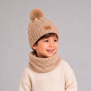 Alternative view of Set de gorro y cuellera tejido infantil con forro de piel