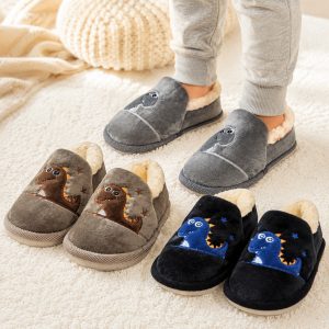 Alternative view of Pantufla infantil cerrada Dino