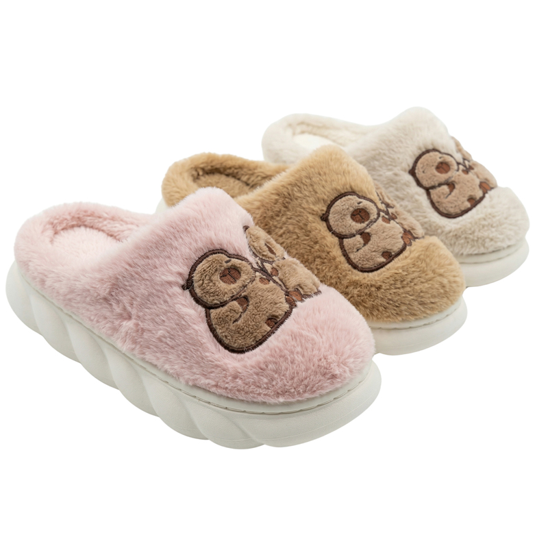 Pantufla juvenil Capy Love